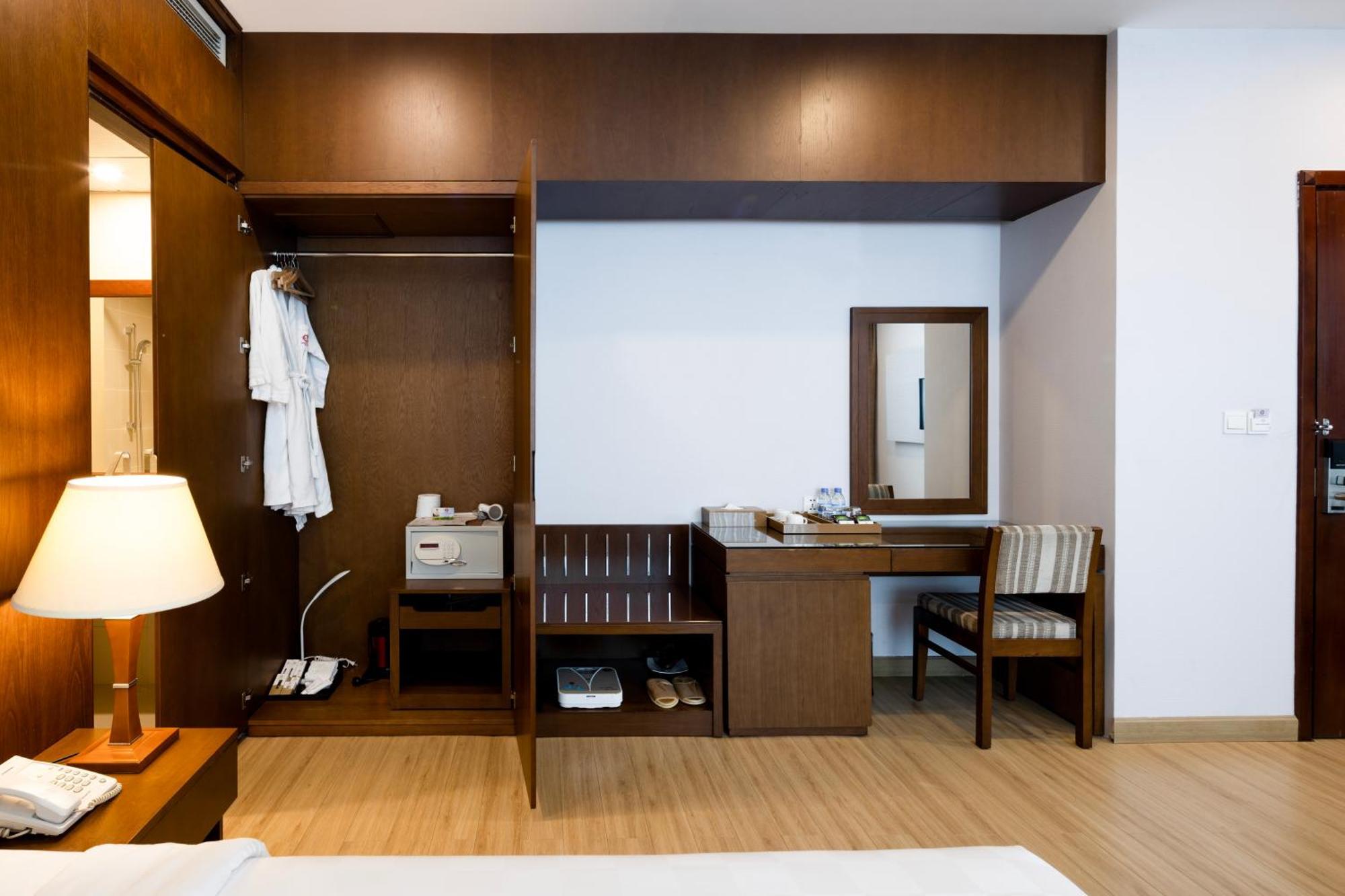 Eden Star Sài Gòn TP. Hồ Chí Minh